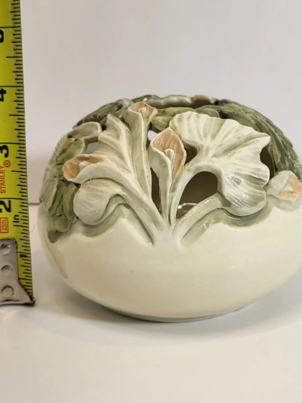 Jeanne Van Spijker Porcelain Luminary: Hand Carved‎ Ginko Calla Lily Pottery